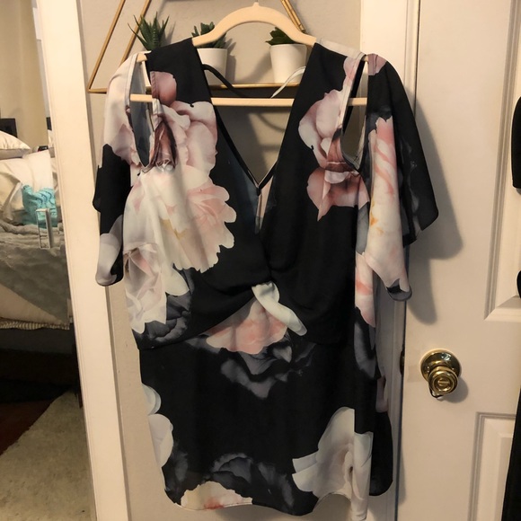 City Chic Floral Cold Shoulder Blouse - Picture 9 of 12